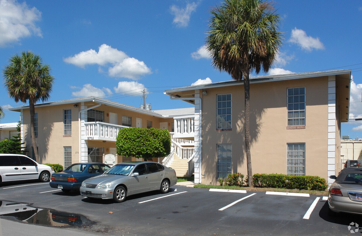 Primary Photo - Manville Apartments