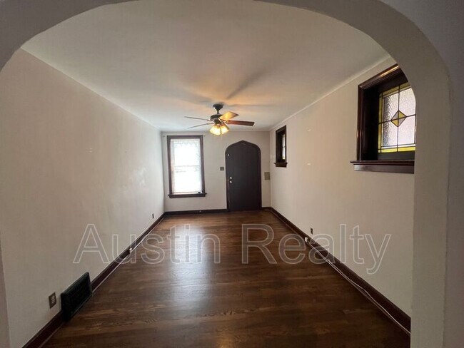 Foto del edificio - 4057 Potomac St
