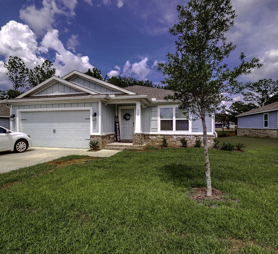 Primary Photo - 378 Marquis Way
