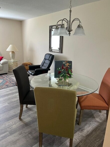 Foto del edificio - 5403 SE Miles Grant Rd