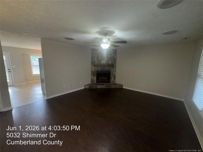 Building Photo - 5032 Shimmer Dr