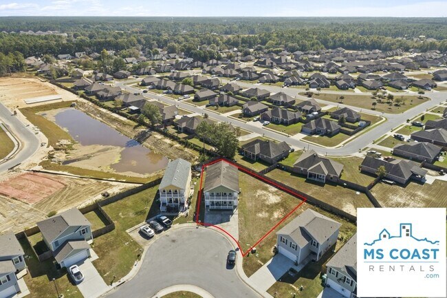 Building Photo - 2300 Gladiolus St