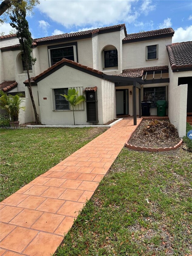 Primary Photo - 9115 SW 123rd Ave Ct