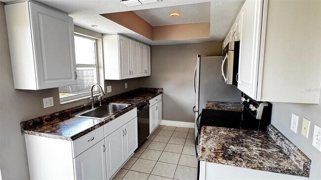 Foto del edificio - 3935 Middlesex Pl