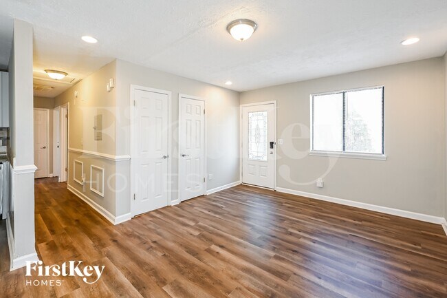 Building Photo - 1506 Spender Dr