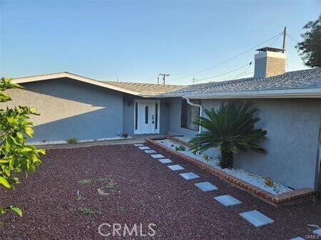 Primary Photo - 1435 N Michillinda Ave