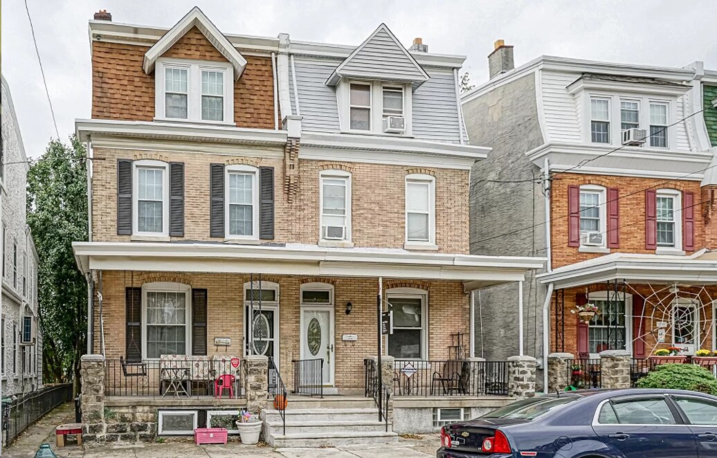 Primary Photo - 3744 Manayunk Ave