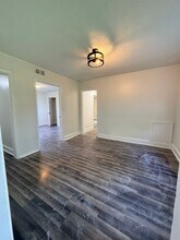 Building Photo - 626 W Patton Ave