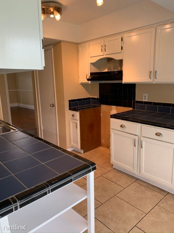 Building Photo - 4 br, 2 bath House - 8410 Littleport