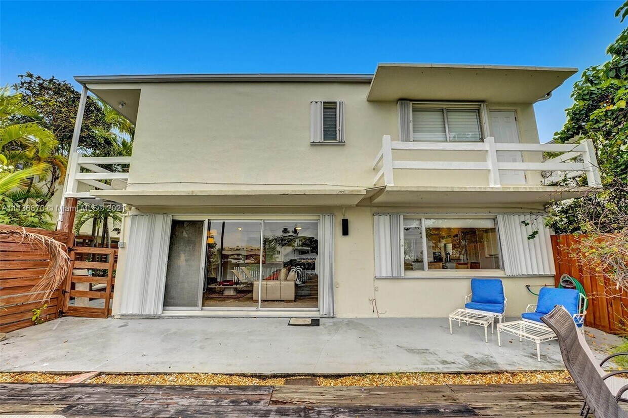 Foto principal - 7306 Gary Ave