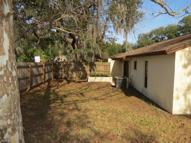 Building Photo - 146 Valmora Dr
