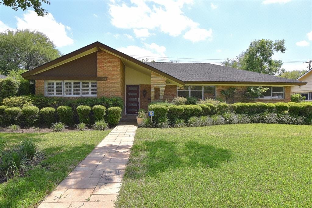 4039 Falkirk Ln, Houston, TX 77025 House Rental in Houston, TX