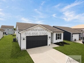 Building Photo - 3049 NW 96th Terrace