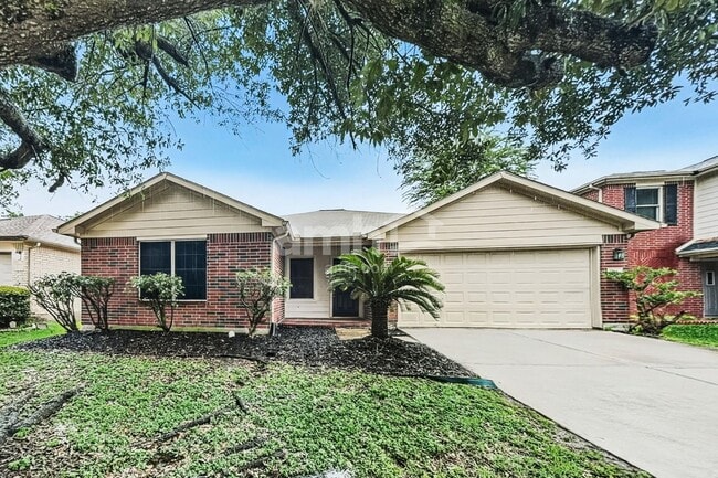 Building Photo - 20322 Linden Tree Dr