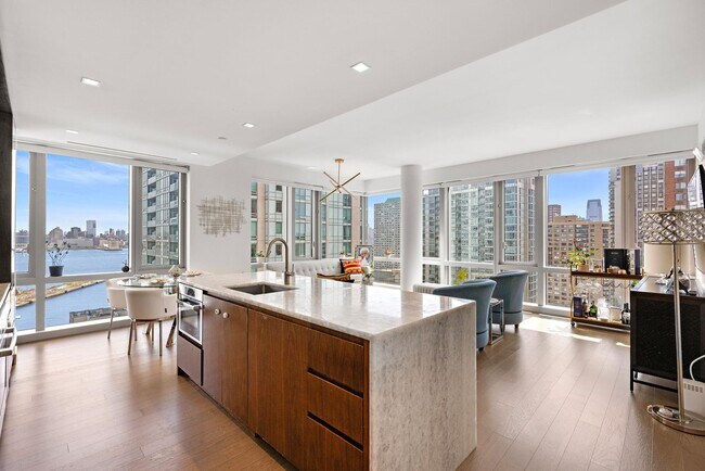 Foto del edificio - 75 Park Ln S