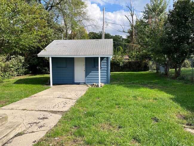 Building Photo - 948 Mildred