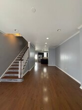 Building Photo - 811 N 15th St