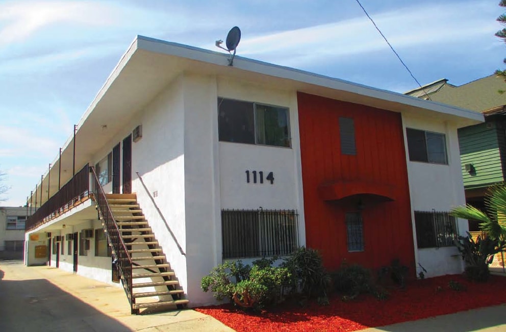 Primary Photo - 1114 W 18th St