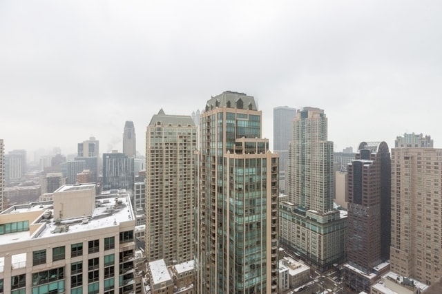 Building Photo - 10 E Ontario St