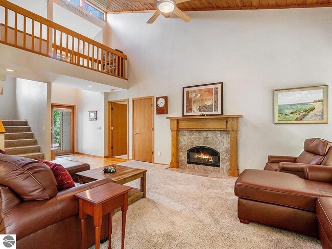 Foto del edificio - 3005 Wild Juniper Tr