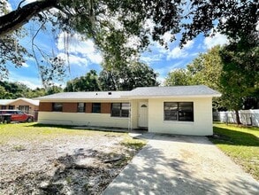 Building Photo - 3204 Sutton Dr