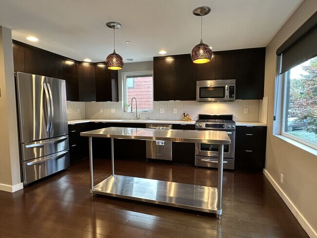 Foto del edificio - Beacon Hill Townhouse