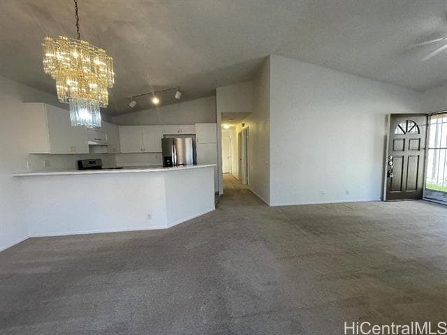 Foto del edificio - 91-143-143 Puaina Pl