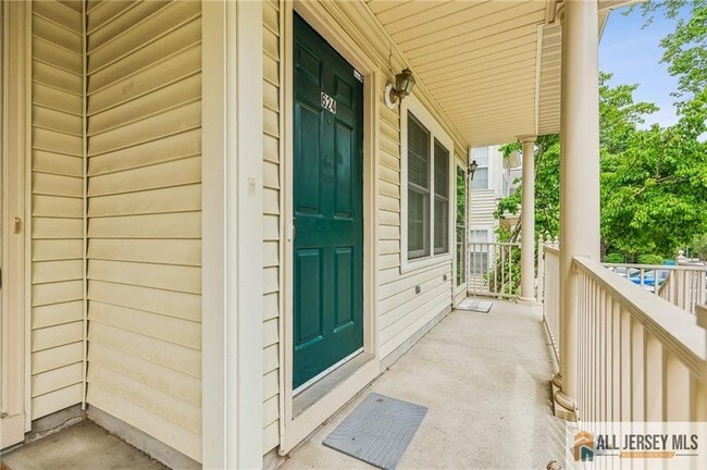 Building Photo - 624 Brickhouse Rd