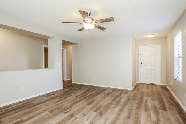 Foto del edificio - 3336 S Bowman Rd