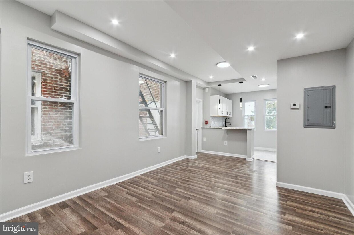 5912 Old York Rd Unit 2ND FLR., Philadelphia, PA 19141 Apartment for