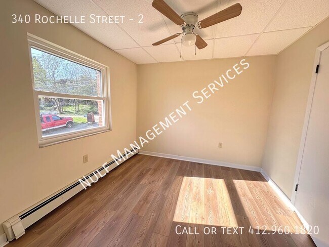 Building Photo - 2 Bed, 1 Bath unit in Knoxville