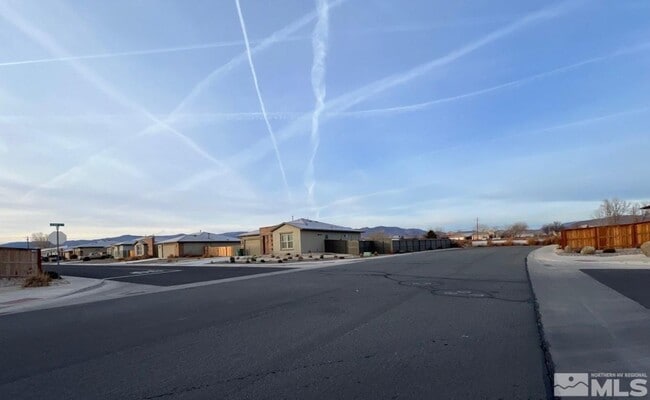 Building Photo - 158 Jennys Ln