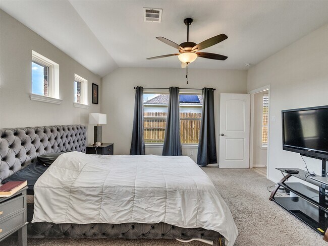Building Photo - 228 Catalina Cove Dr