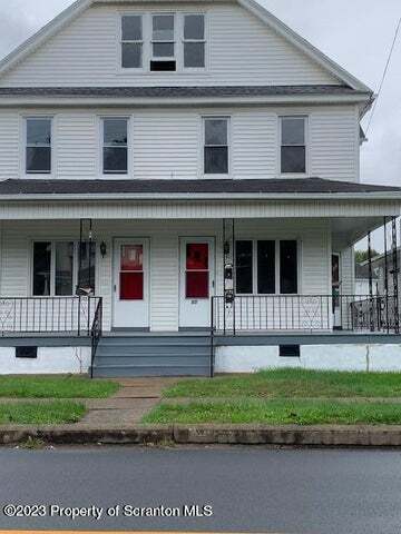 Primary Photo - 657 Boulevard Ave