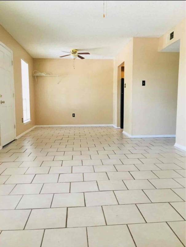 Photo - 3030 Congress Blvd Apartment