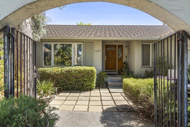 Building Photo - 1484 Japaul Ln