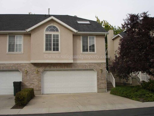 Primary Photo - 2025 E Cotton Willow Ln