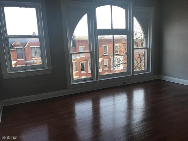 Building Photo - 1712 Linden Ave