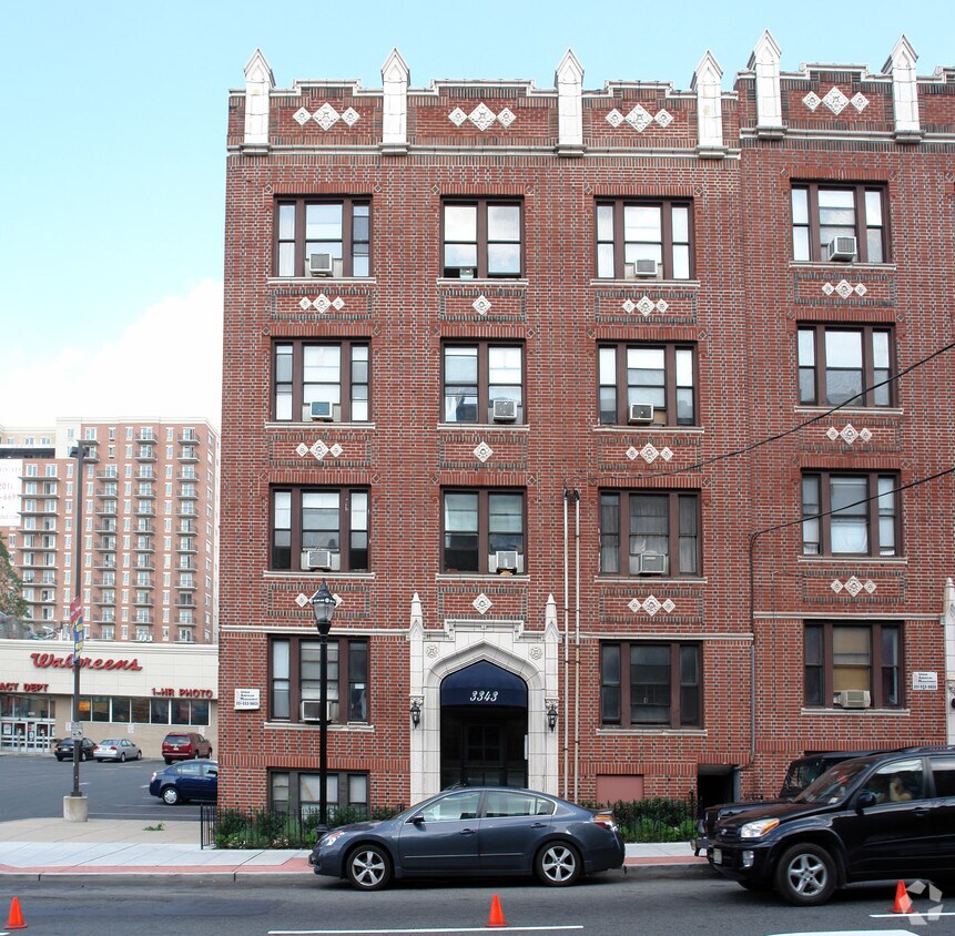 exterior - 3343 Park Ave