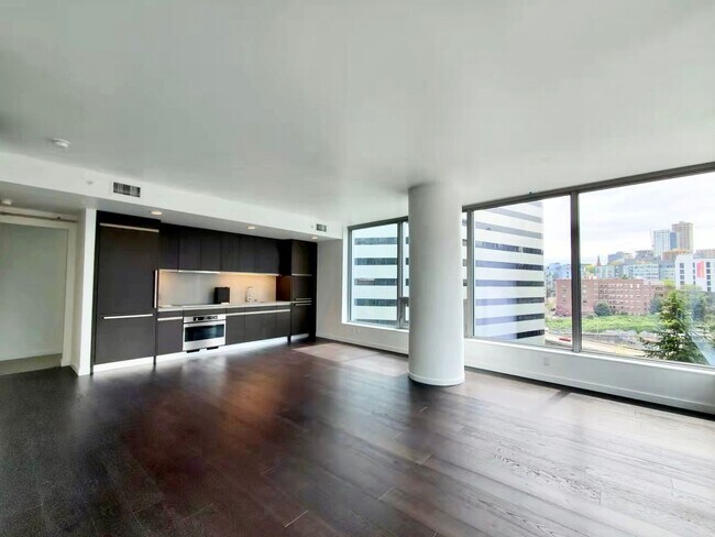 Foto del edificio - Beautiful Condo for Rent