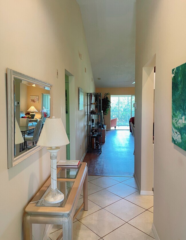 8735 Olde Hickory Ave Unit 8307, Sarasota, FL 34238 Condo for Rent in