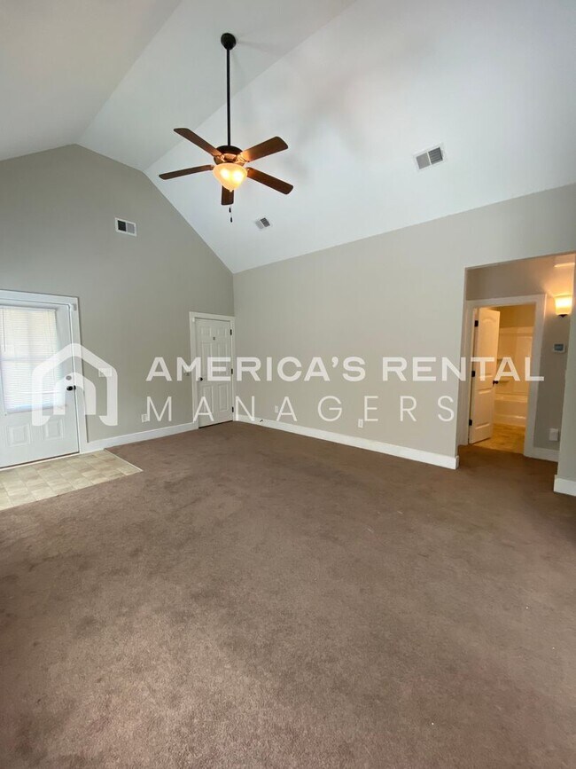 Foto del edificio - DEPOSIT PENDING! Home for Rent in Odenvill...