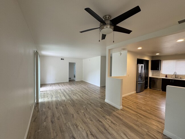 Foto del edificio - 4413 Mt Castle Ave
