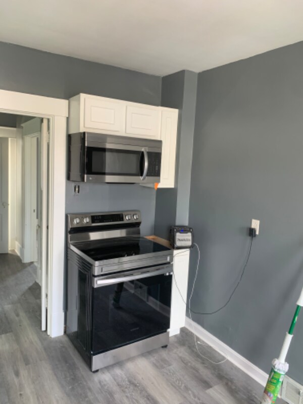 Building Photo - 821 22nd St