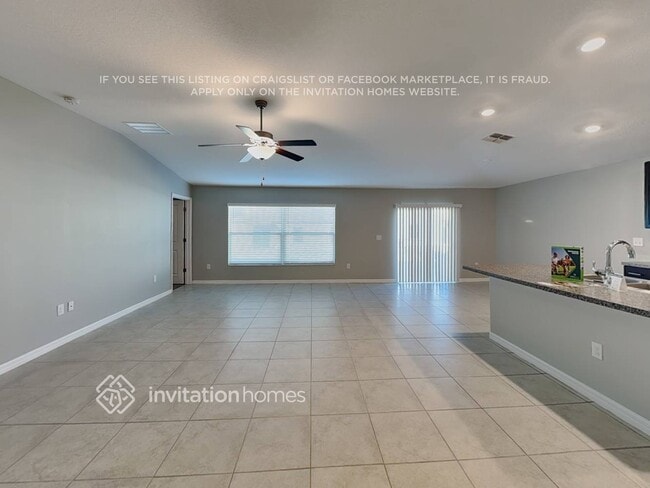 Building Photo - 1549 Blue Rose Dr