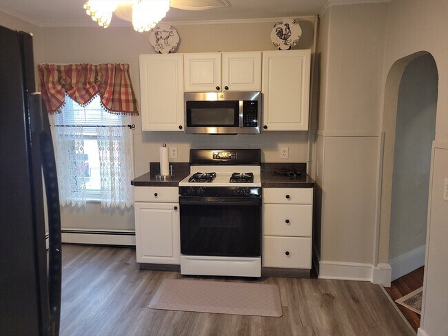 Foto del edificio - 11 Montfern Ave