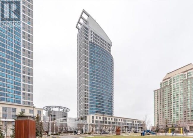 Building Photo - 38 Lee Centre Dr