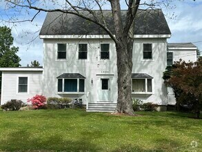 Building Photo - 1850 Salem St