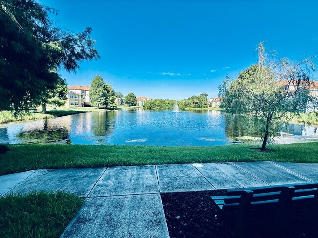 Building Photo - 2 Bed/2 Bath Condo with Garage in Lakes at Viera East