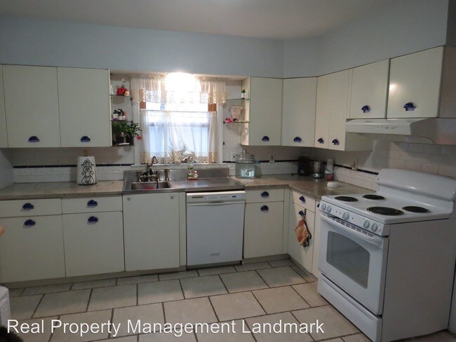 Building Photo - 3 br, 1.5 bath House - 214 Vernon Valley Road
